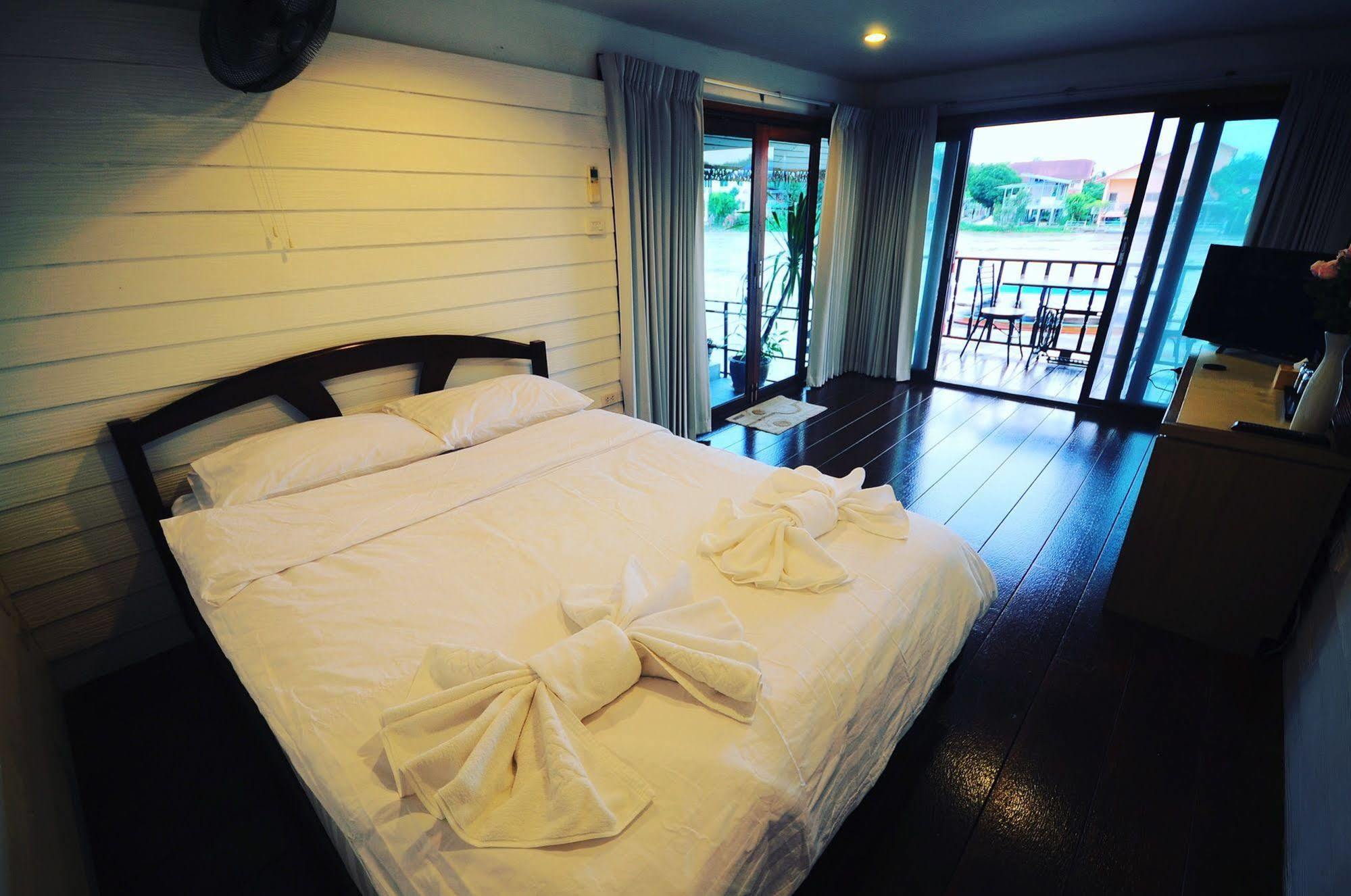 Baan Keang Chon Ayutthaya บ้านเคียงชล อยุธยา Eksteriør billede