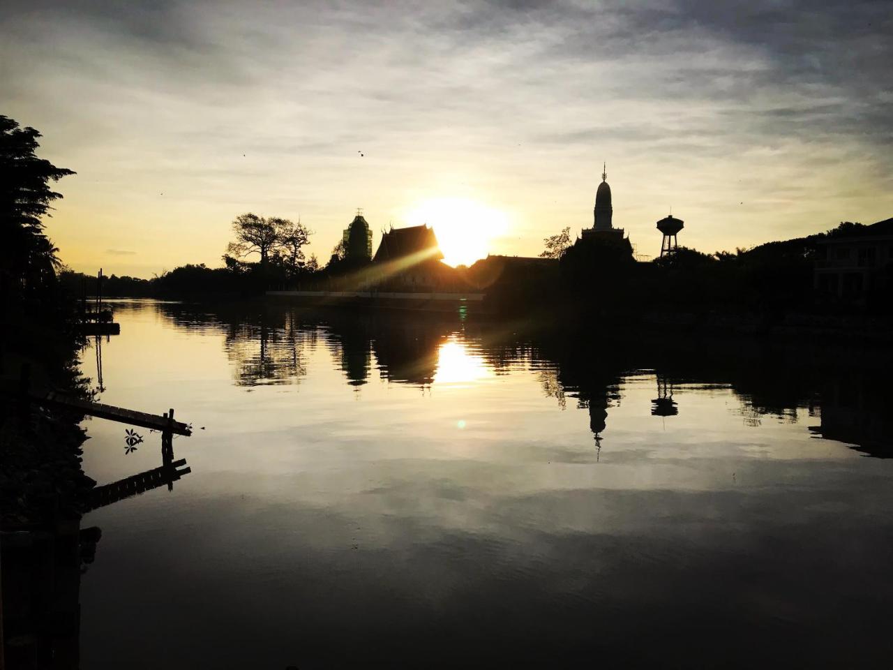 Baan Keang Chon Ayutthaya บ้านเคียงชล อยุธยา Eksteriør billede
